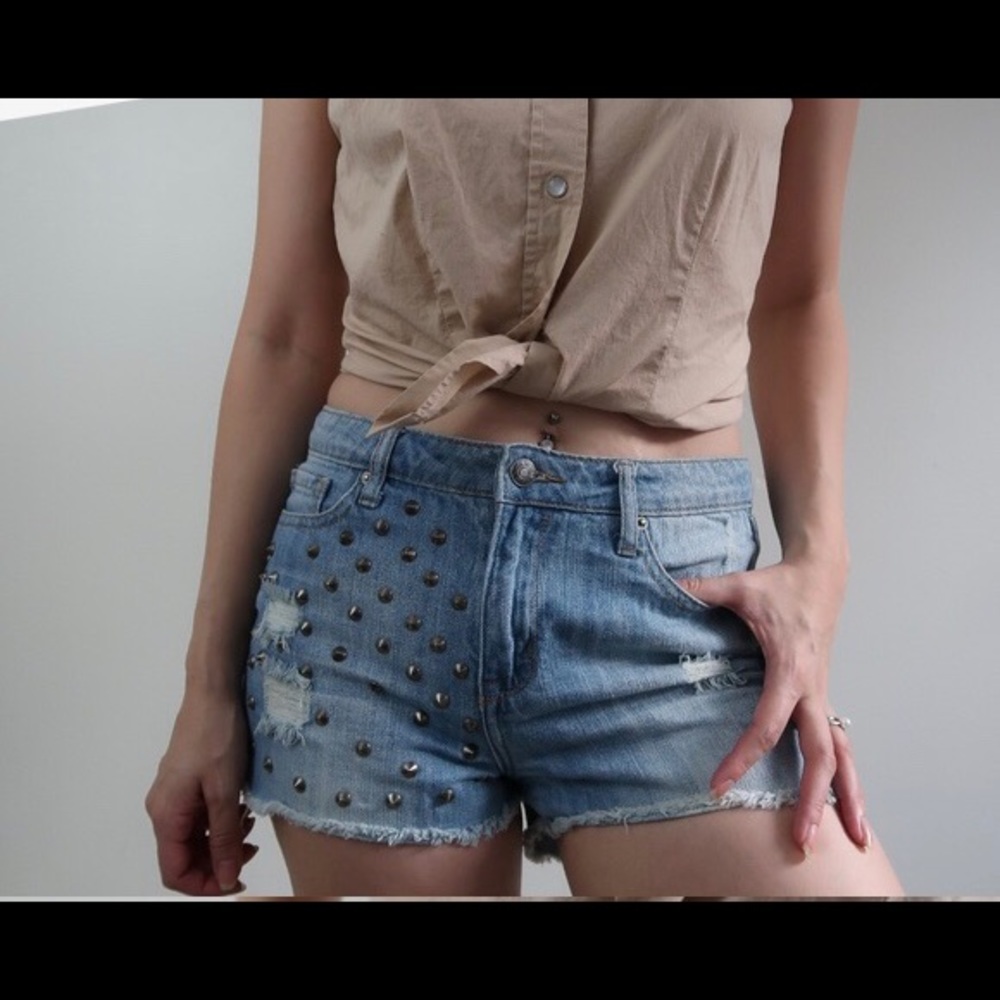 F21 spiked, high waisted denim shorts